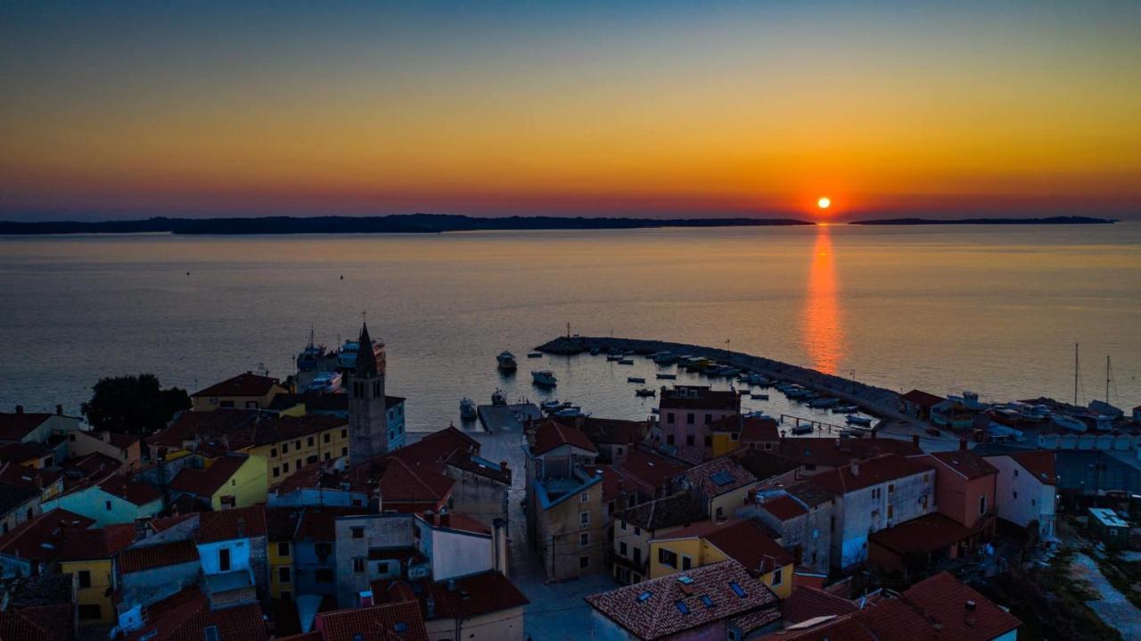 Apartmani Slavulj Fažana エクステリア 写真