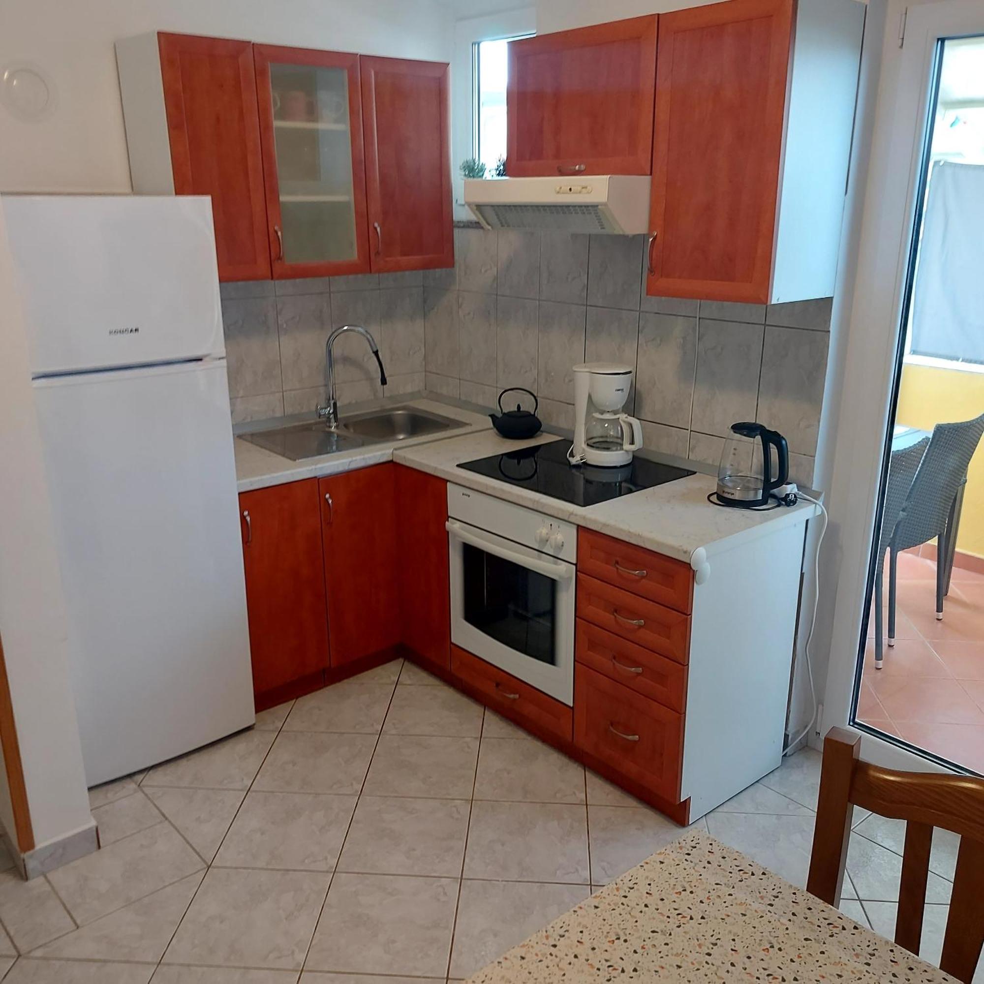 Apartmani Slavulj Fažana エクステリア 写真