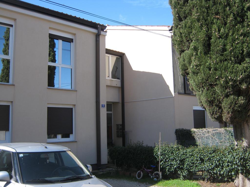 Apartmani Slavulj Fažana エクステリア 写真
